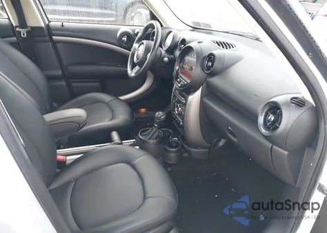 2016 Mini Countryman Cooper z USA, uszkodzony, nr VIN WMWZB3C51GWR46980